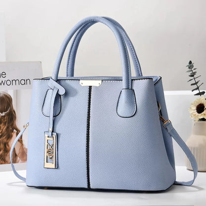Bolsa de designer elegante e luxo de couro.